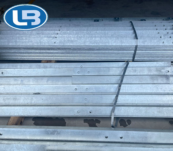 Galvanized angle steel